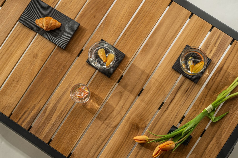 Kovinska kotna garnitura Java