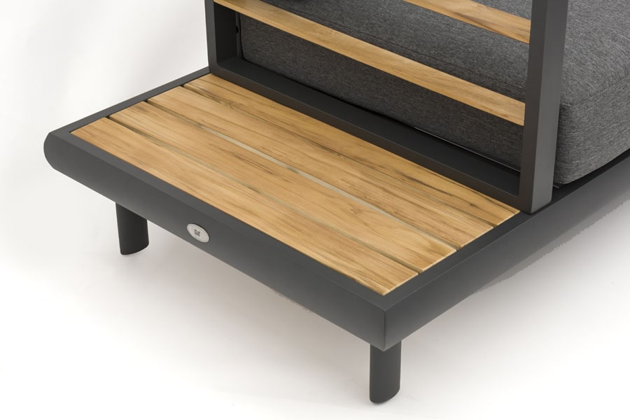 Kovinska kotna garnitura Java