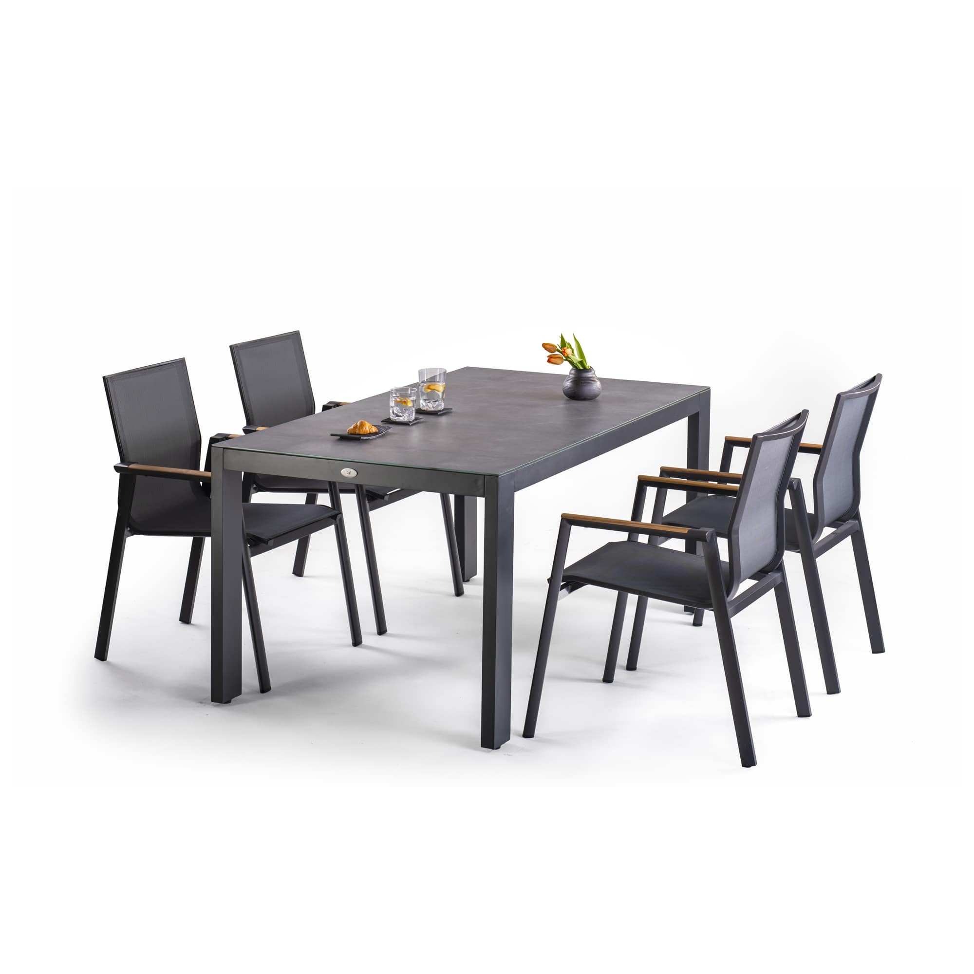 Miza Layton 160 | Stoli Aspen