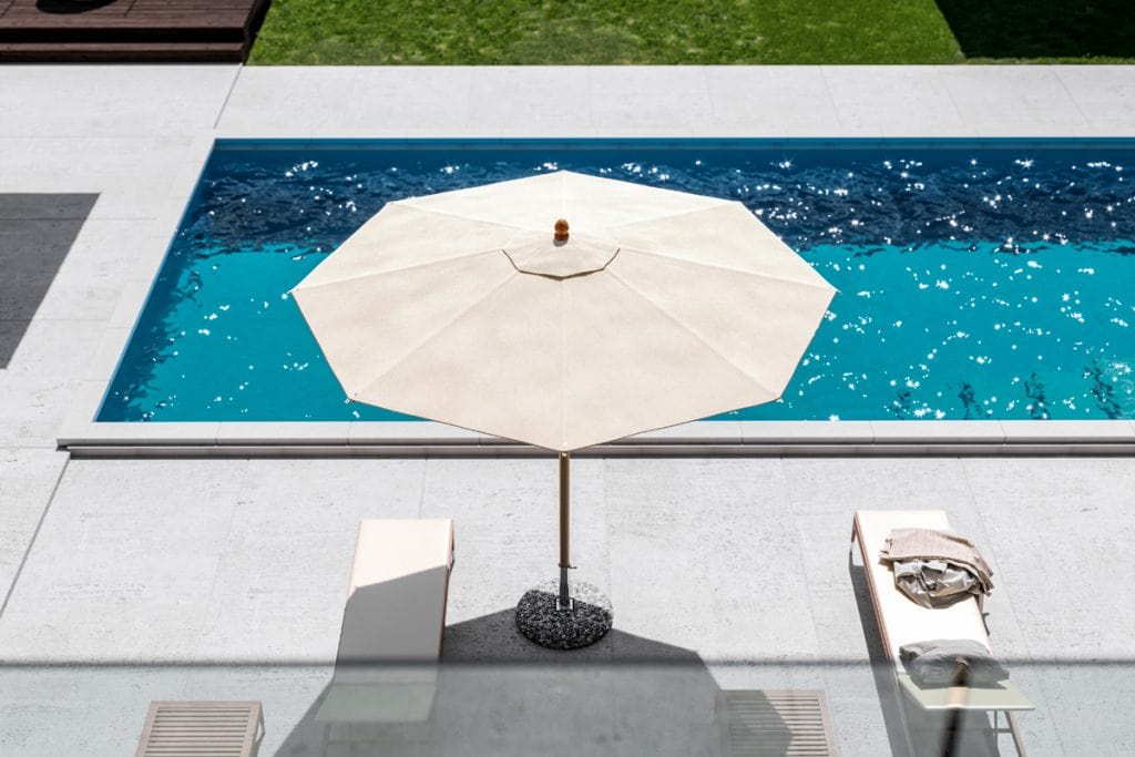 Leseni senčnik Dolomiti