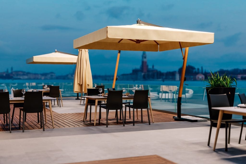 Senčnik Riviera 300x300 cm