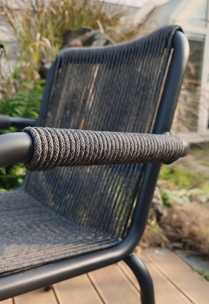 Miza Layton 240 | Stoli Maui