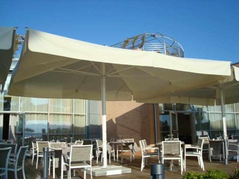 Veliki senčnik Leonardo – alu konstrukcija