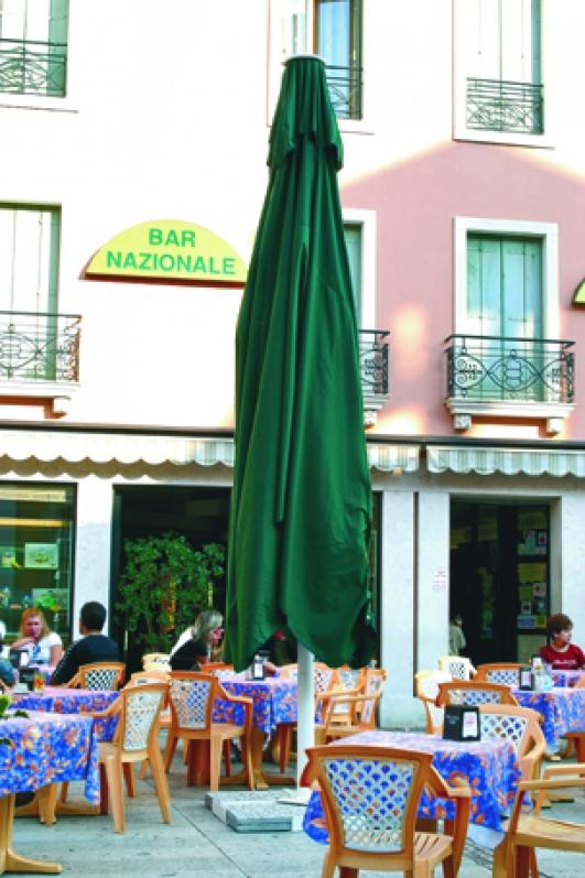 Veliki senčnik Leonardo – alu konstrukcija