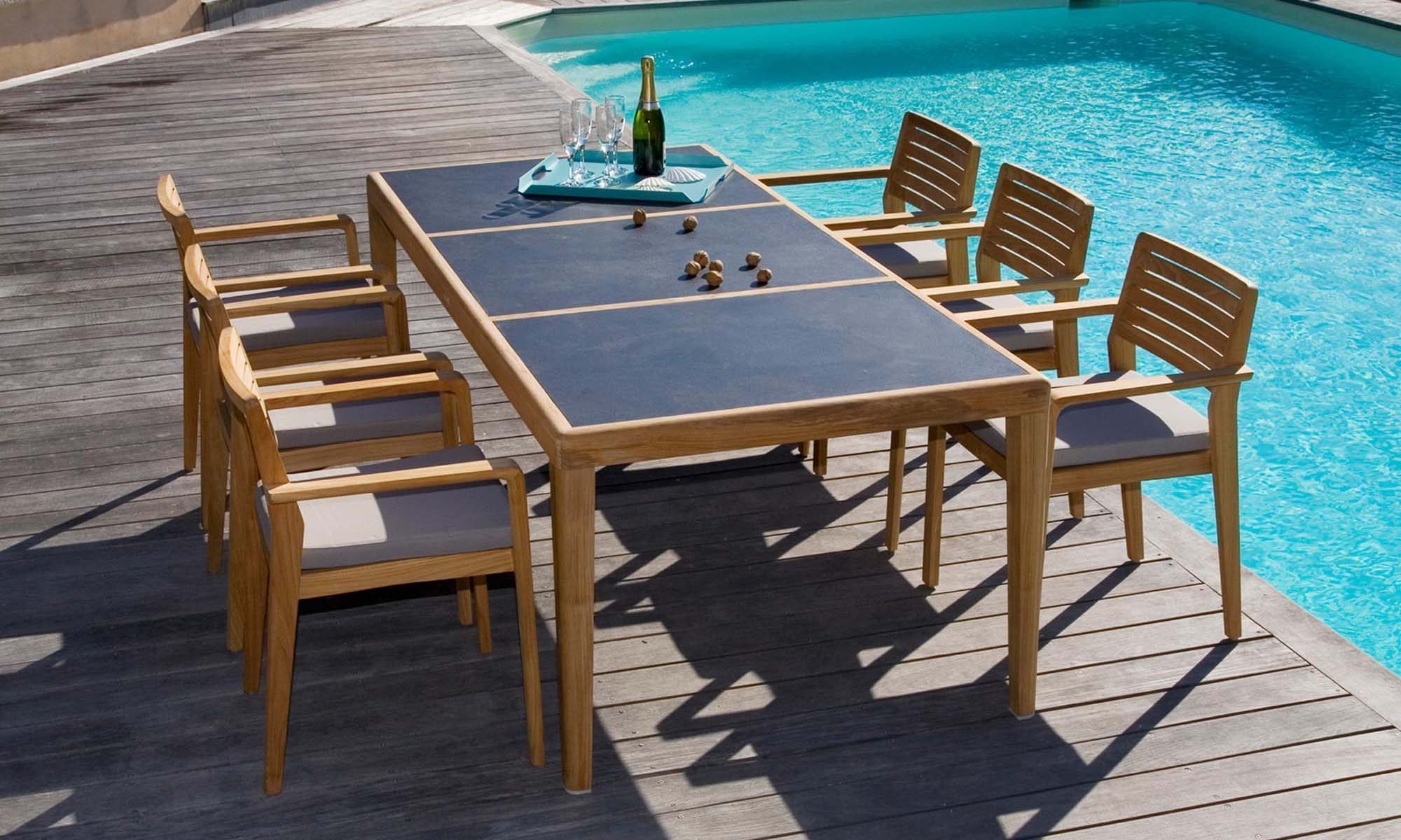 Leseno vrtno pohištvo