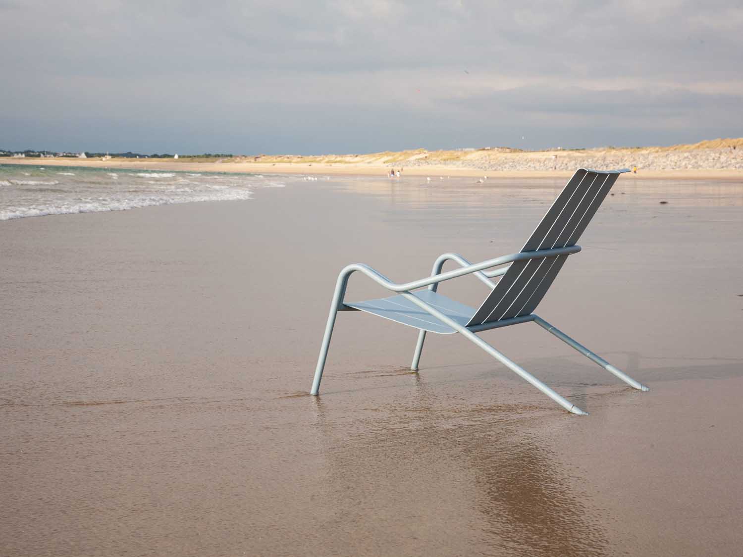 Lounge stol Fleole Pigeon Blue