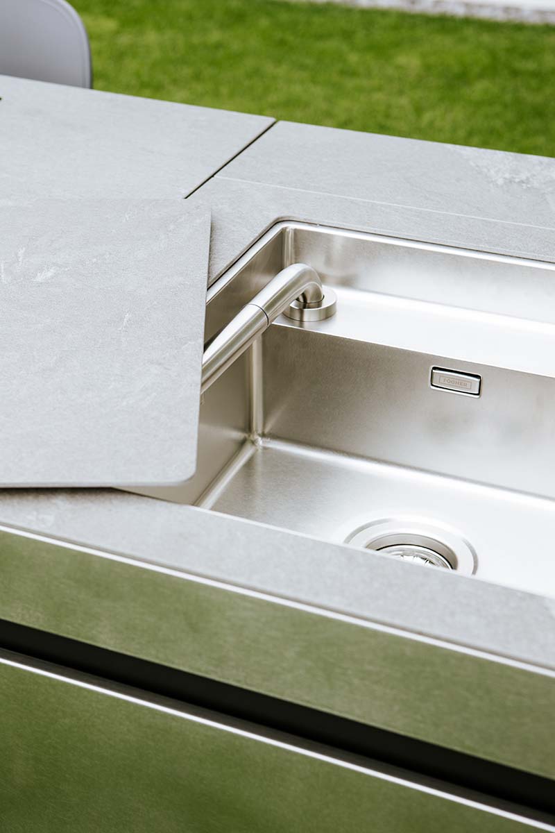 Letna kuhinja Agher Joe Bastianich