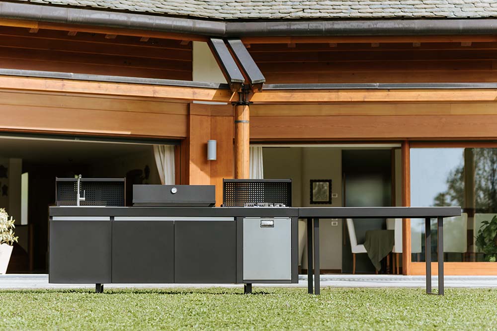 Letna kuhinja Agher Obsidian