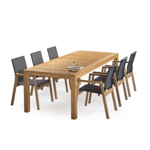 zunanja jedilna garnitura